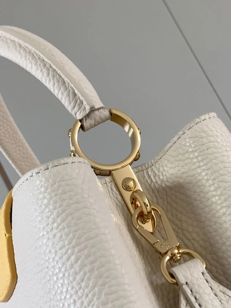 Louis Vuitton Capucines BB Bags Chic 39880