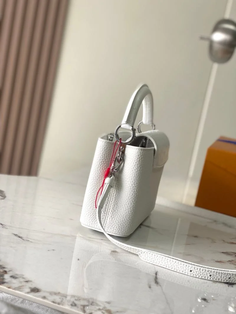 Louis Vuitton Capucines BB Bags FlexibleFit 39885