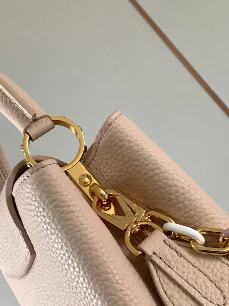 Louis Vuitton Capucines BB Bags Bright 39877