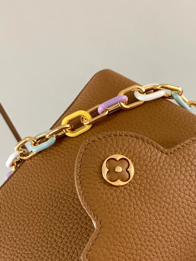 OdorResistant Louis Vuitton Capucines BB Bags 39911