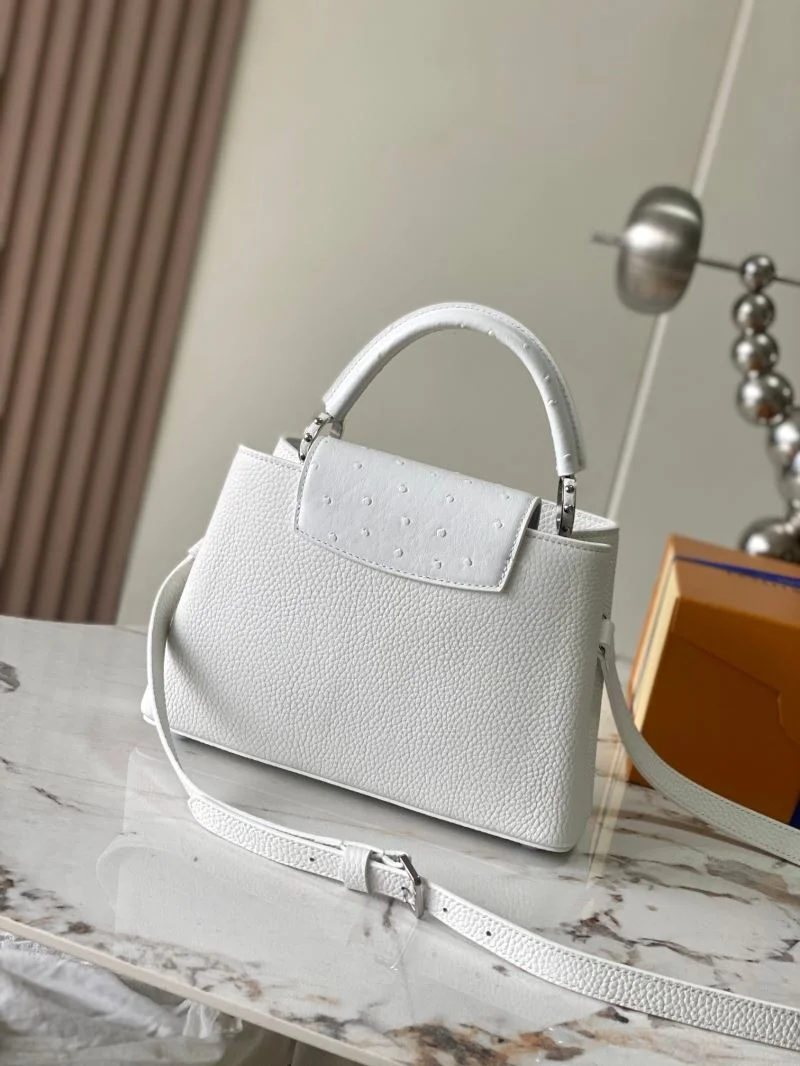 Tailored Louis Vuitton Capucines BB Bags 39871