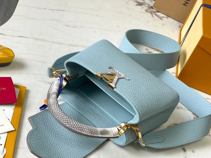 Affordable Louis Vuitton Capucines BB Bags 39872