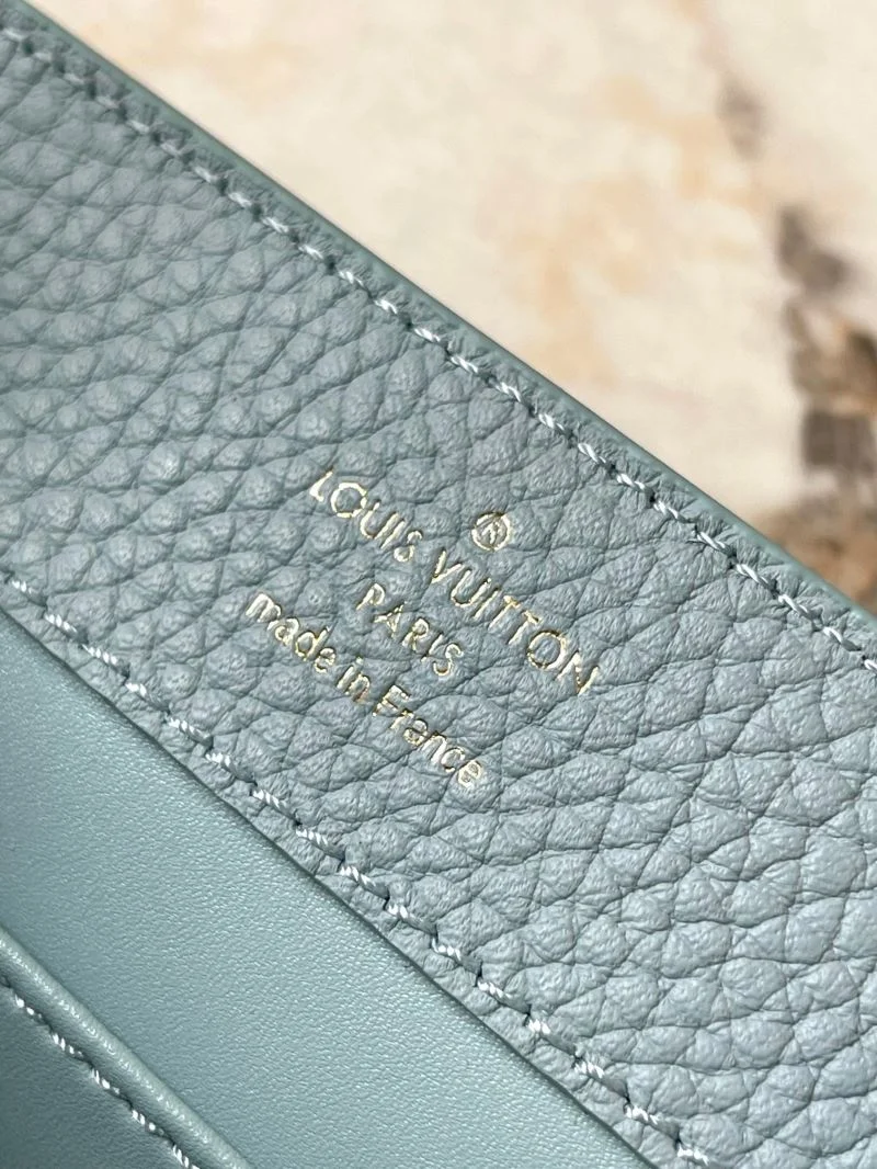 Affordable Louis Vuitton Capucines BB Bags 39872