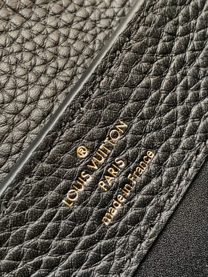 WellDesigned Louis Vuitton Capucines BB Bags 39859