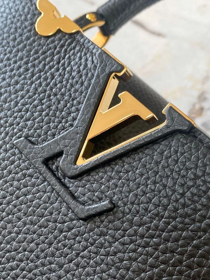 BestValue Louis Vuitton Capucines BB Bags 39869