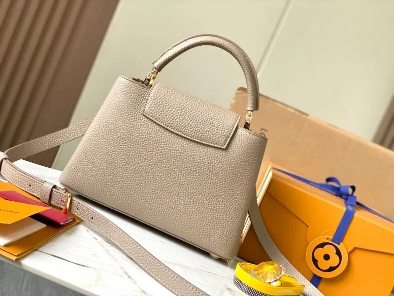 Attractive Louis Vuitton Capucines BB Bags 39894