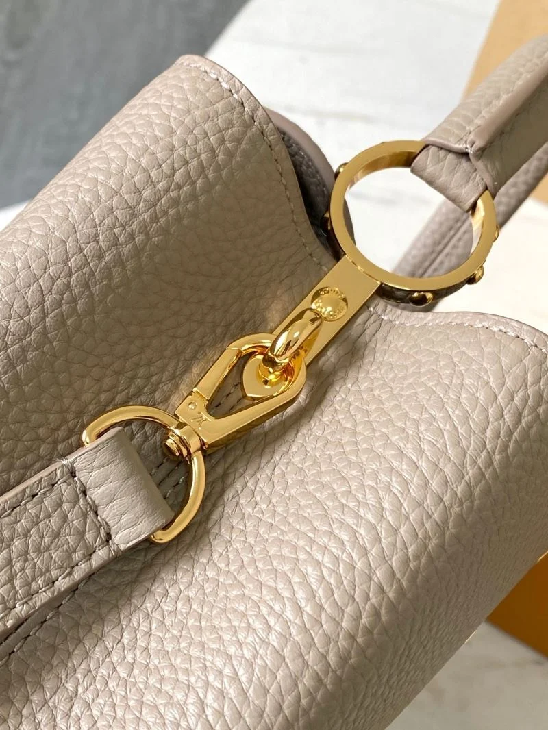 Attractive Louis Vuitton Capucines BB Bags 39894