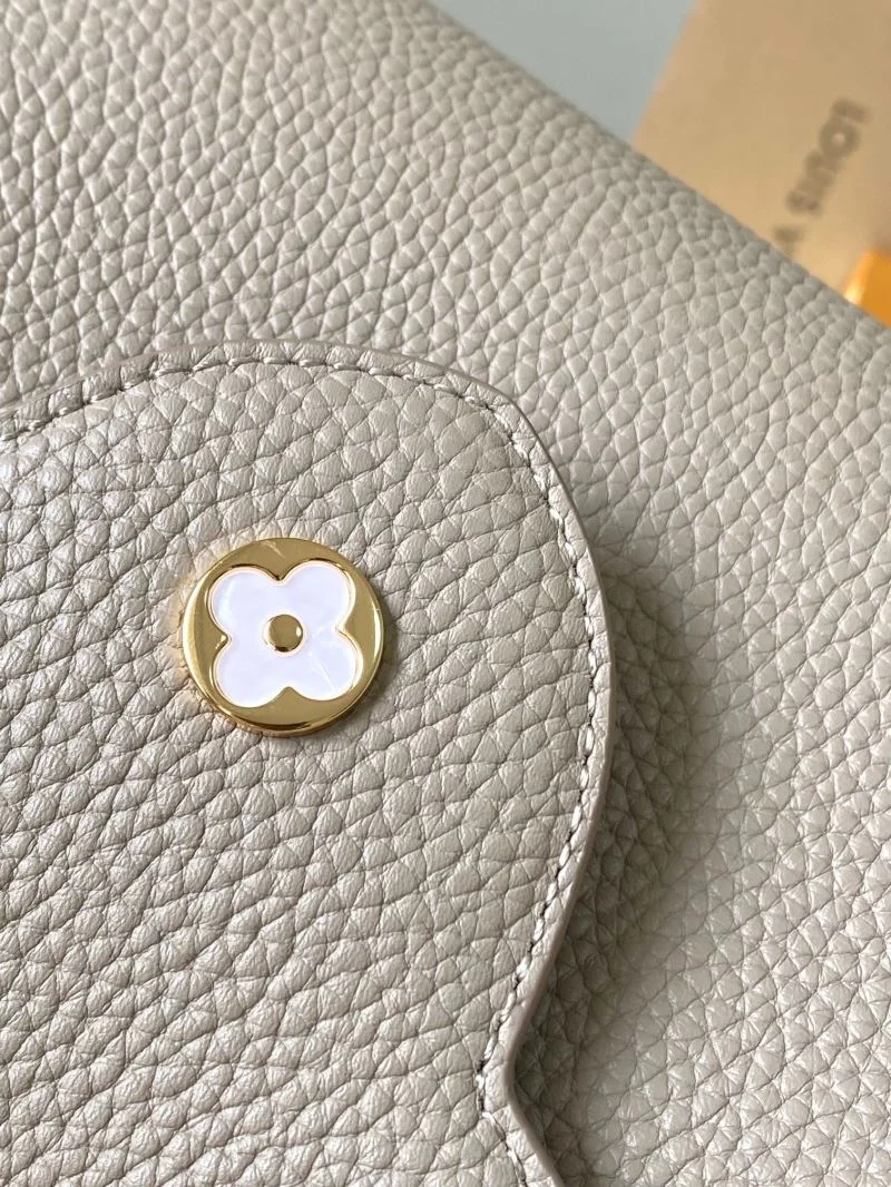 Attractive Louis Vuitton Capucines BB Bags 39894