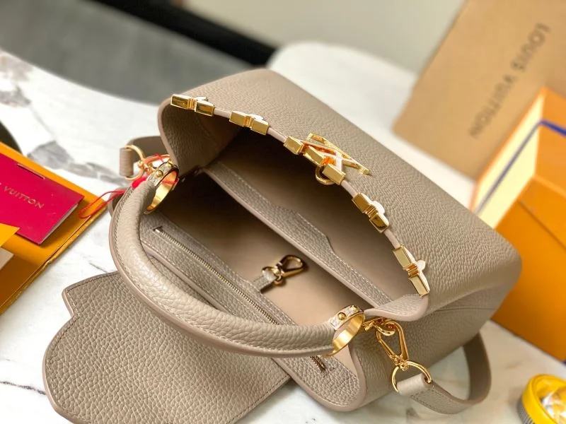 Attractive Louis Vuitton Capucines BB Bags 39894