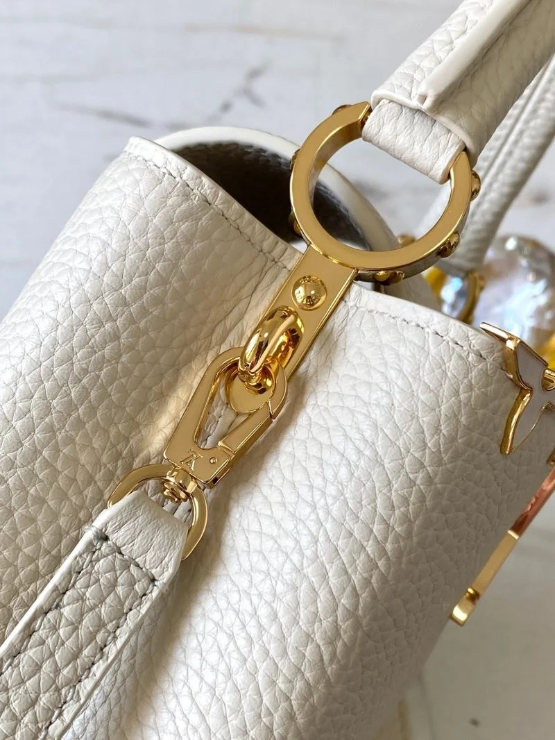 UrbanStyle Louis Vuitton Capucines BB Bags 39864