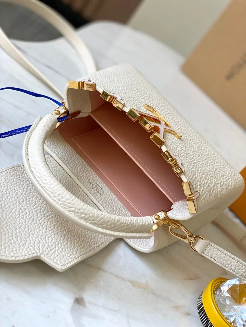 UrbanStyle Louis Vuitton Capucines BB Bags 39864