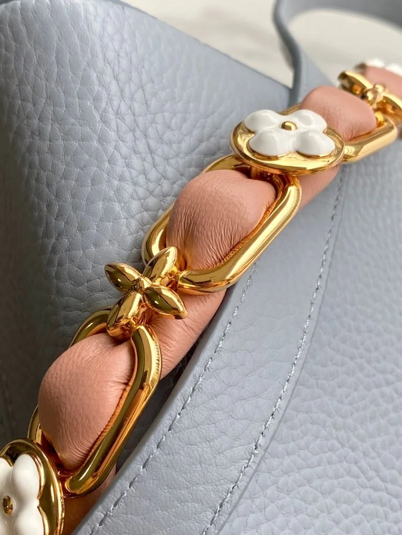 Louis Vuitton Capucines BB Bags Minimalist 39866
