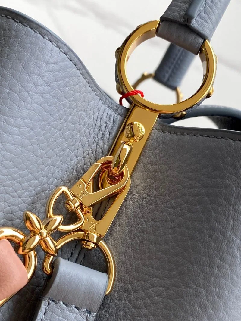 Louis Vuitton Capucines BB Bags Youthful 39929