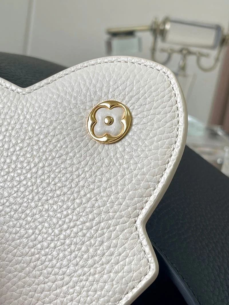 Bold Louis Vuitton Capucines BB Bags 39849