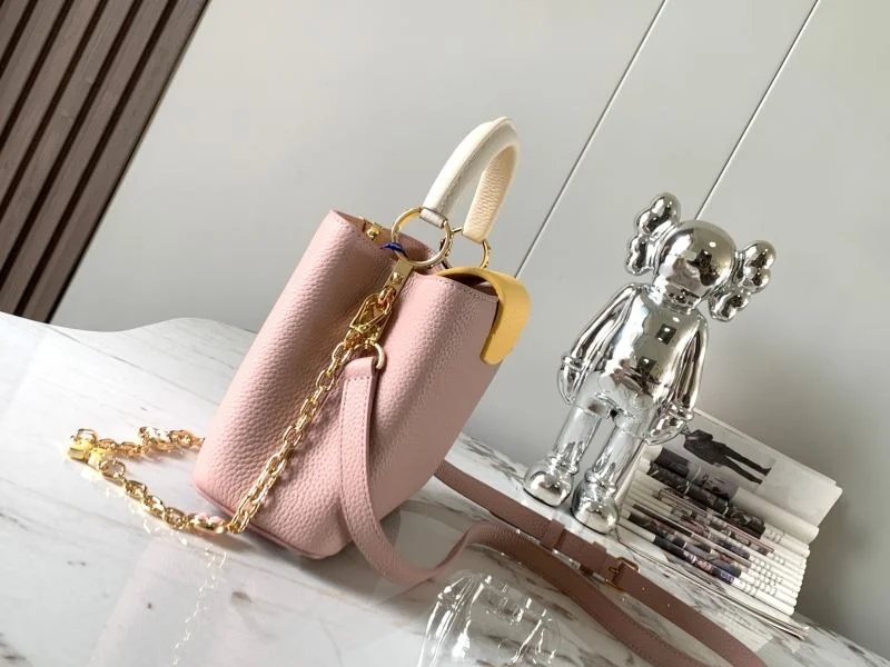Fashionable Louis Vuitton Capucines BB Bags 39840