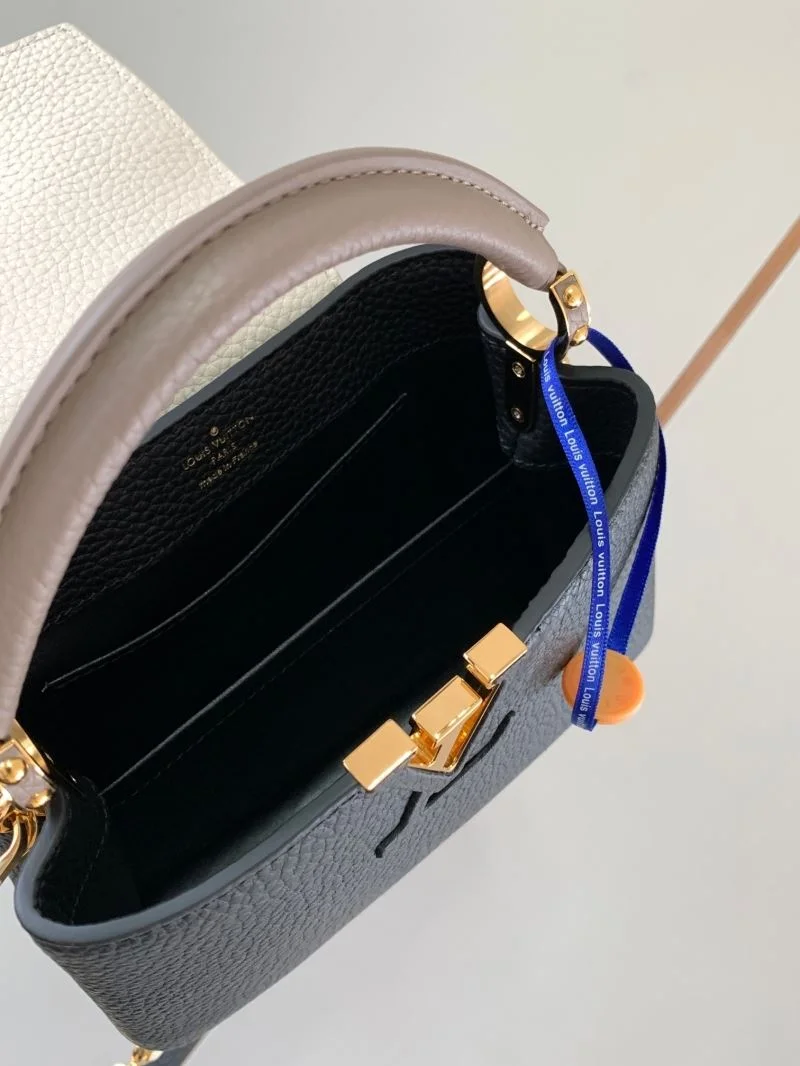 OnTrend Louis Vuitton Capucines BB Bags 39828