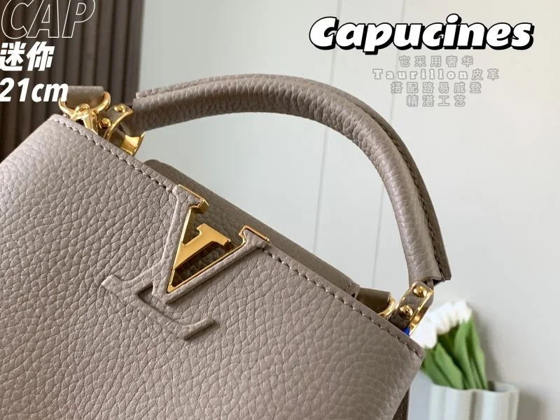 Effortless Louis Vuitton Capucines BB Bags 39867