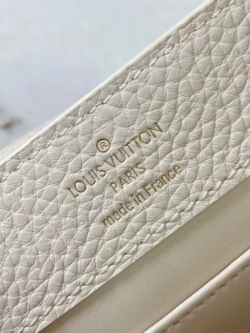 SmartChoice Louis Vuitton Capucines BB Bags 39814
