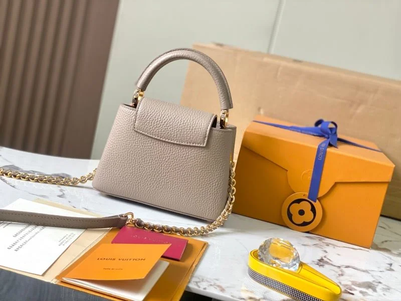 Bright Louis Vuitton Capucines BB Bags 39935