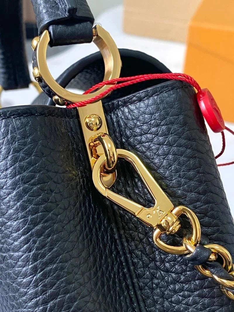 Comfortable Louis Vuitton Capucines BB Bags 39811