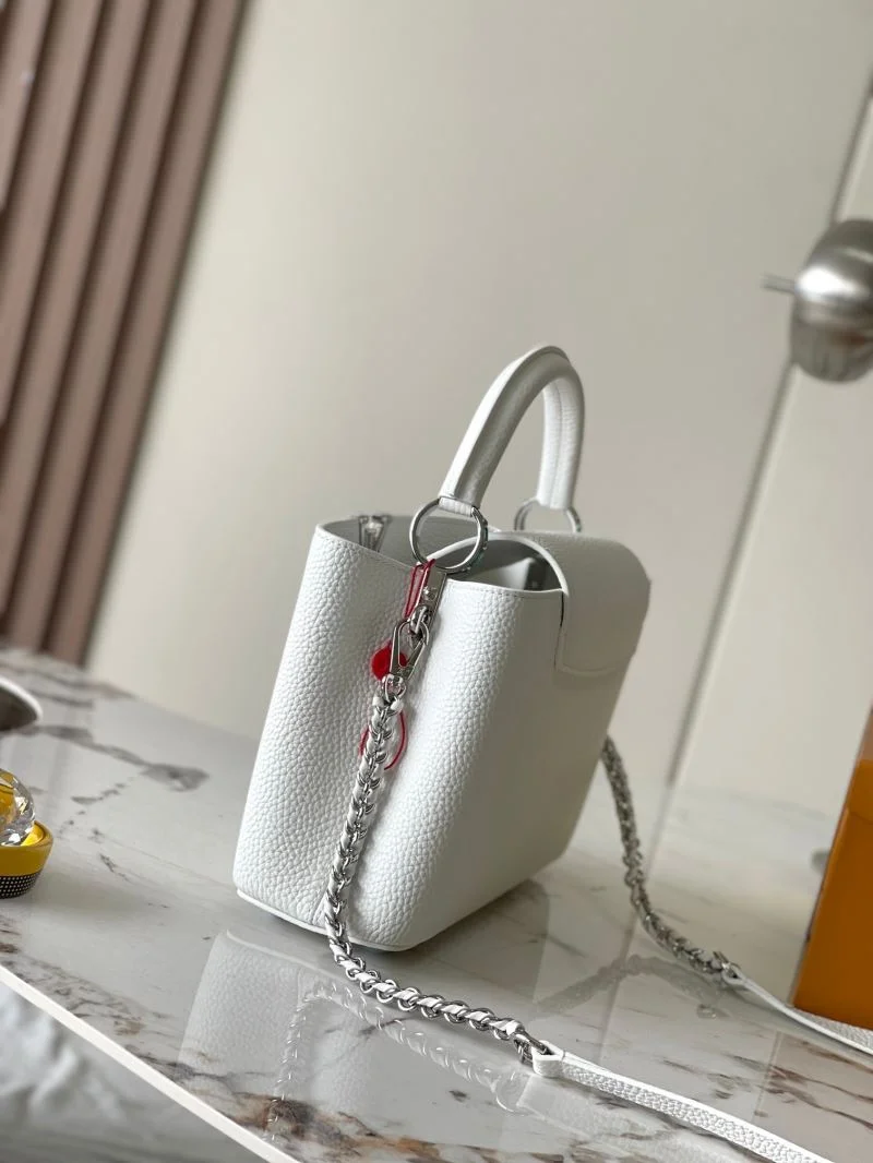 Louis Vuitton Capucines BB Bags Lightweight 39816