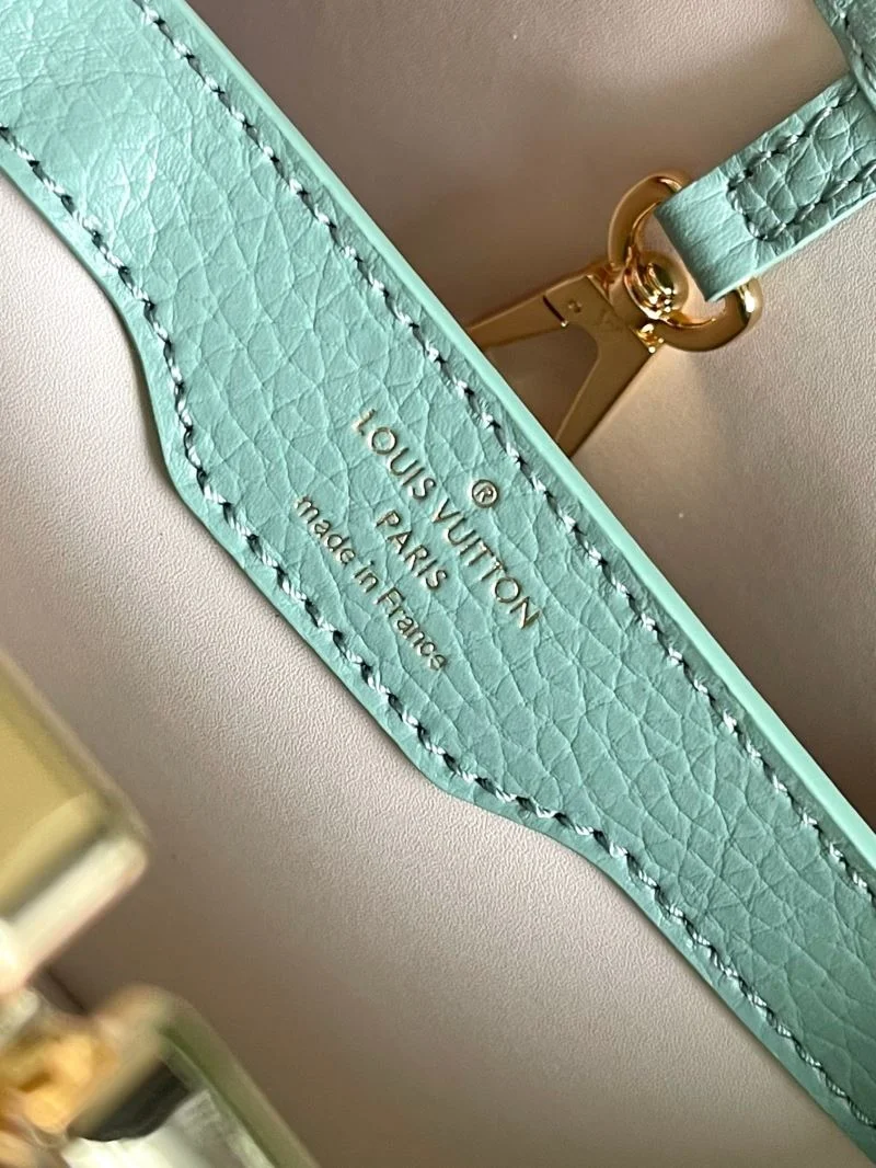 Louis Vuitton Capucines BB Bags Elegant 39809