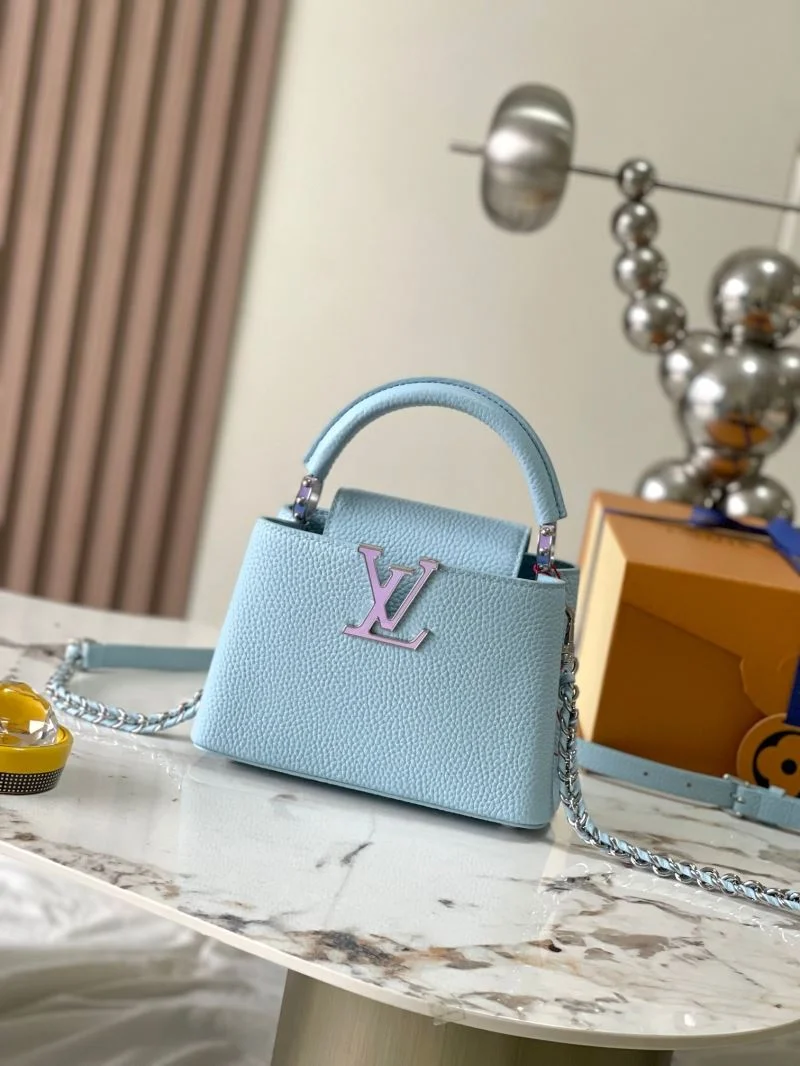 OnTrend Louis Vuitton Capucines BB Bags 39807