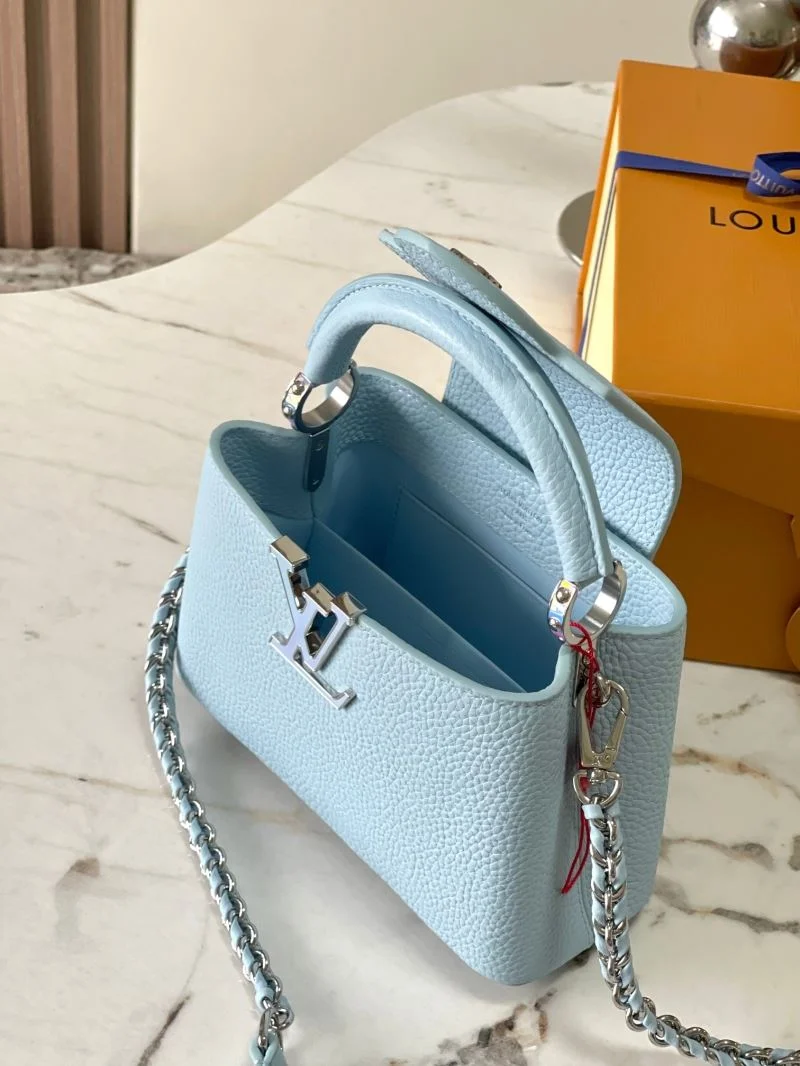 OnTrend Louis Vuitton Capucines BB Bags 39807