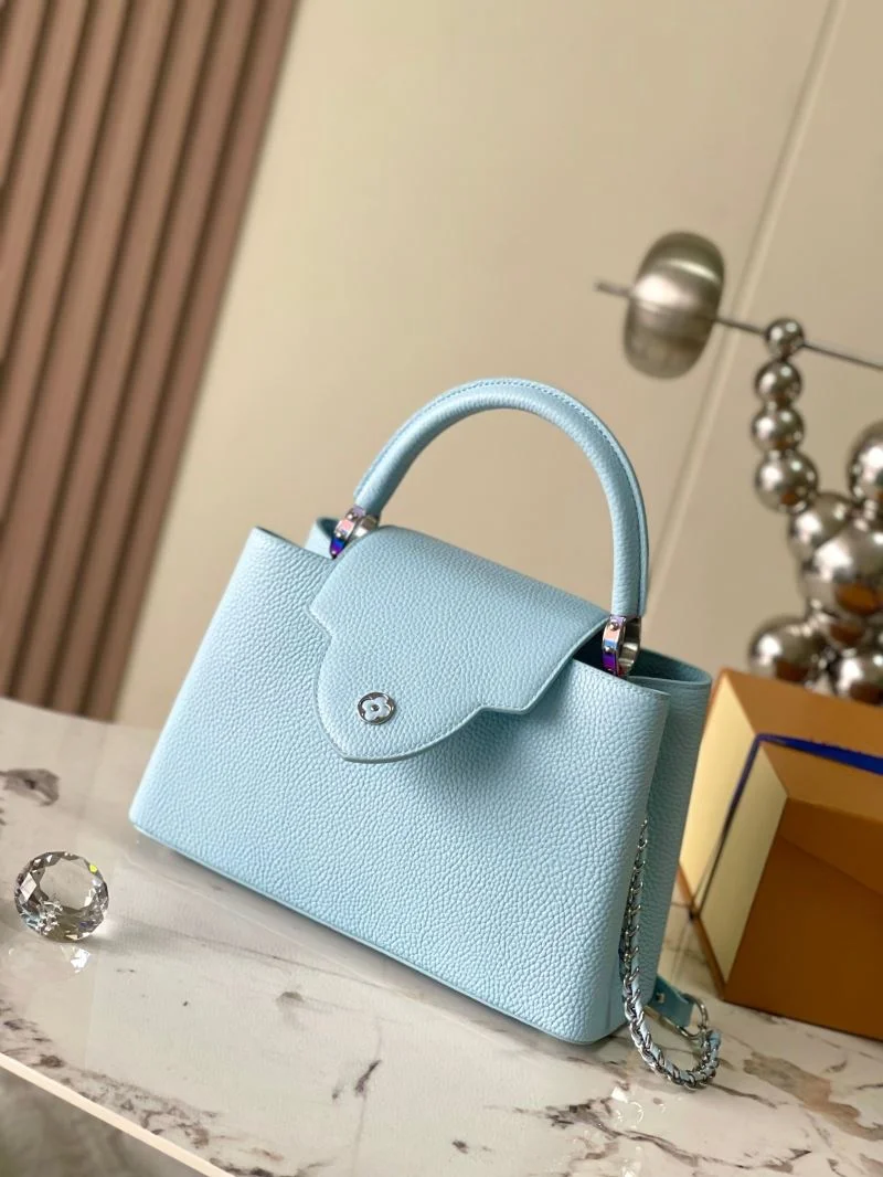 FashionForward Louis Vuitton Capucines BB Bags 39803