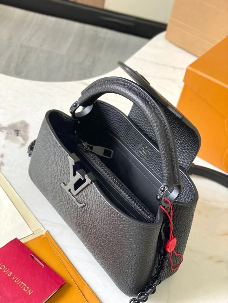 Practical Louis Vuitton Capucines BB Bags 39798