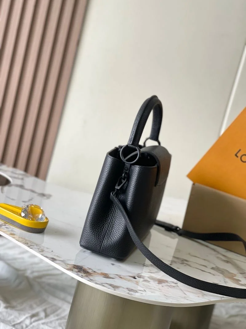 Louis Vuitton Capucines BB Bags Functional 39791