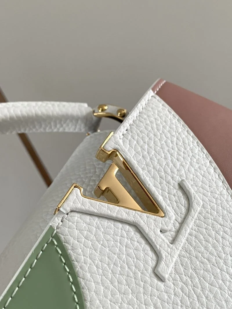 Tailored Louis Vuitton Capucines BB Bags 39801