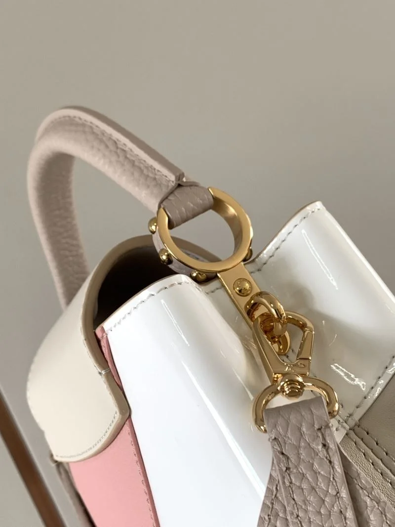 Elegant Louis Vuitton Capucines BB Bags 39806
