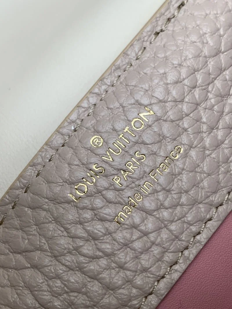 Elegant Louis Vuitton Capucines BB Bags 39806