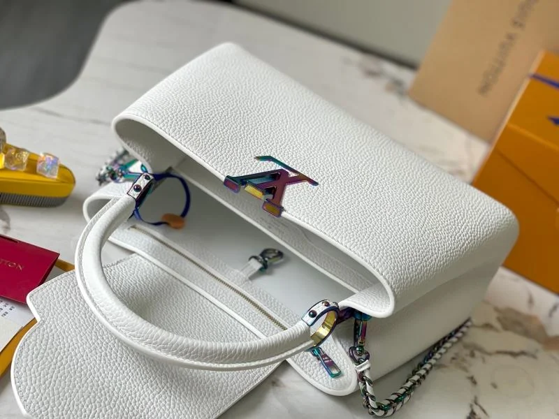Louis Vuitton Capucines BB Bags Chic 39793