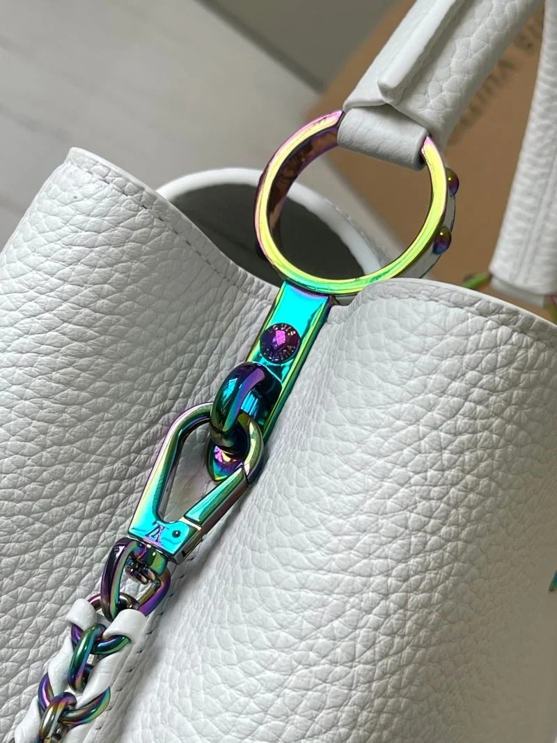 TopPick Louis Vuitton Capucines BB Bags 39842