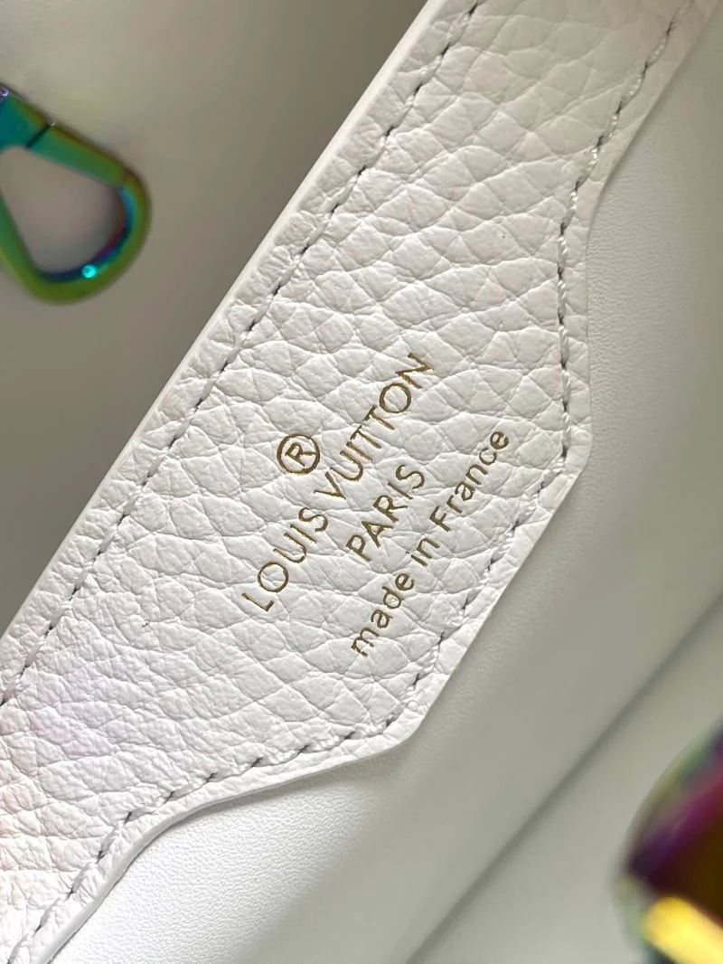 TopPick Louis Vuitton Capucines BB Bags 39842