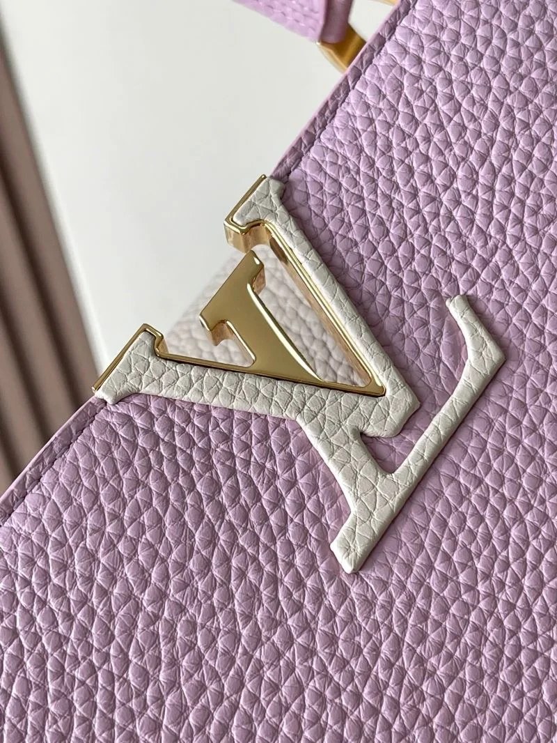 Louis Vuitton Capucines BB Bags StreetReady 39819