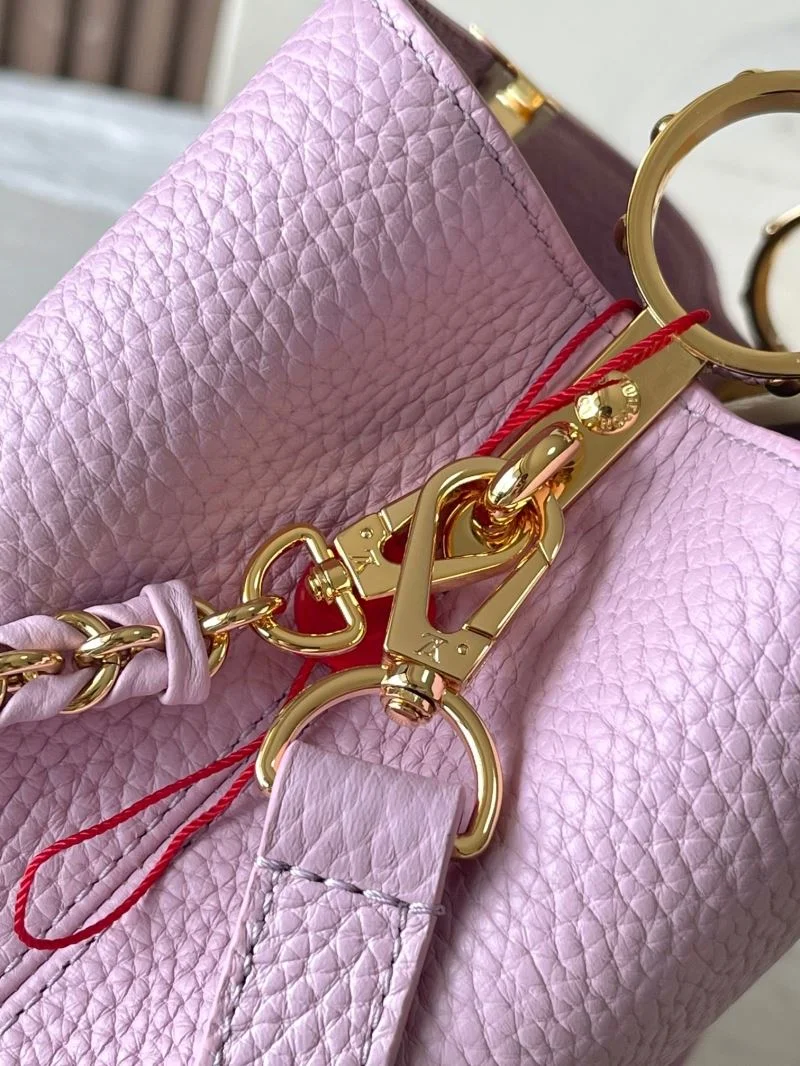 Refined Louis Vuitton Capucines BB Bags 39787
