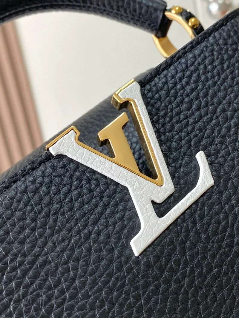 Modern Louis Vuitton Capucines BB Bags 39784
