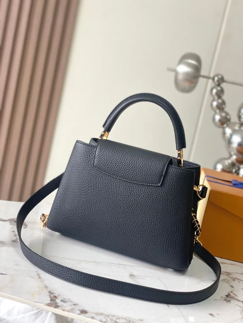 Louis Vuitton Capucines BB Bags Cozy 39820