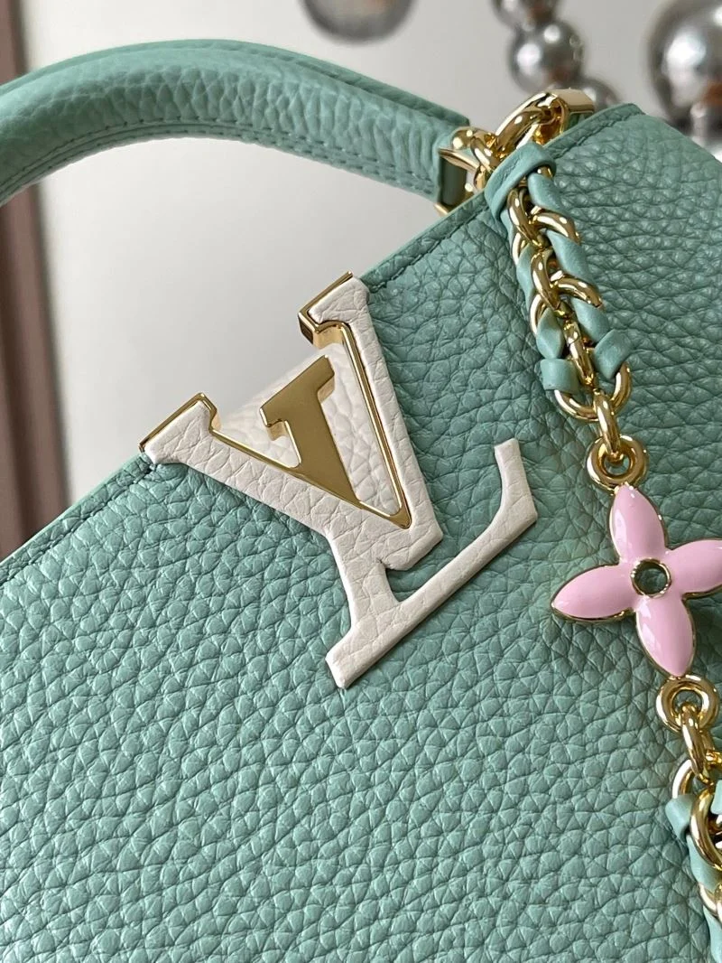 Louis Vuitton Capucines BB Bags Snug 39817