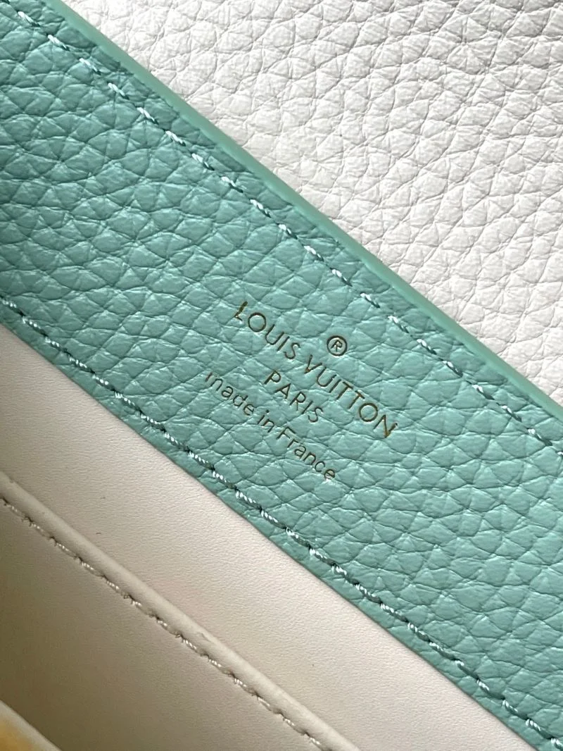 Louis Vuitton Capucines BB Bags Snug 39817