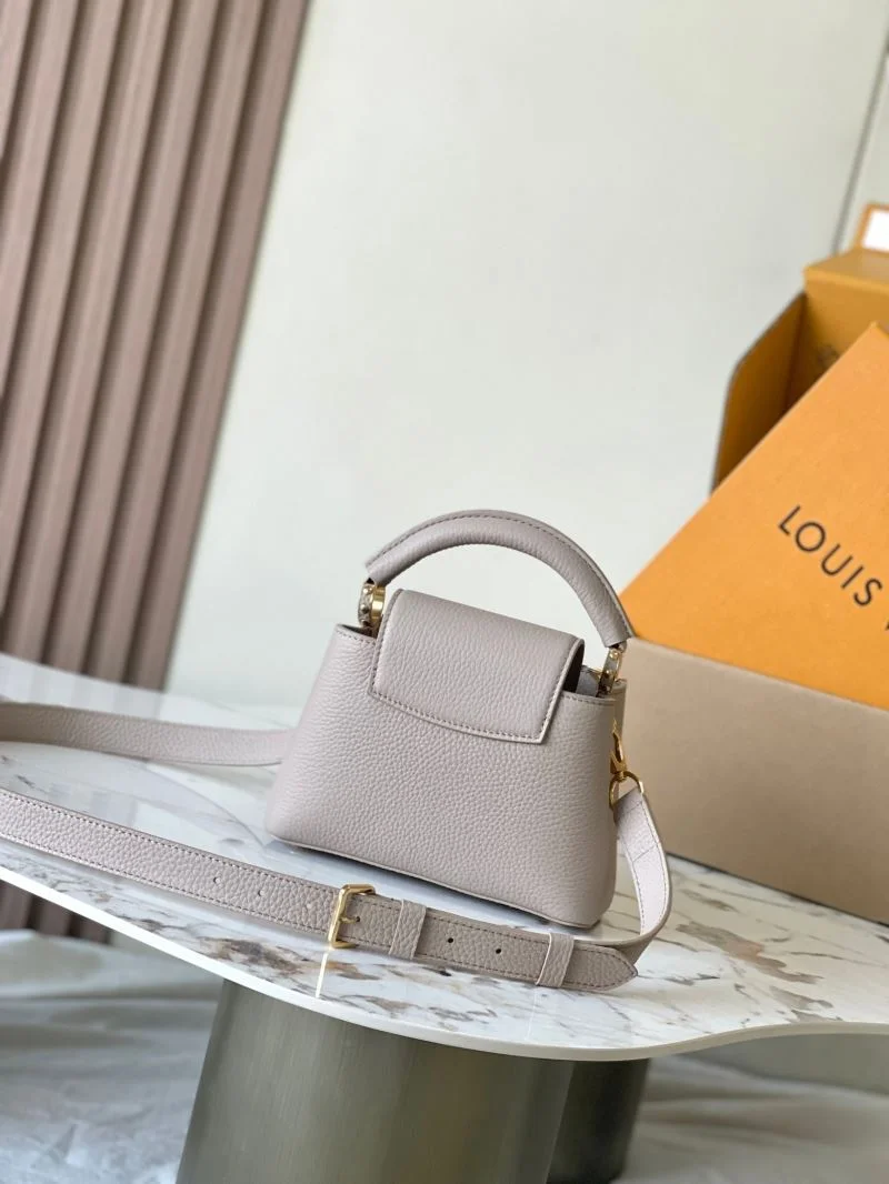 Louis Vuitton Capucines BB Bags Bold 39778