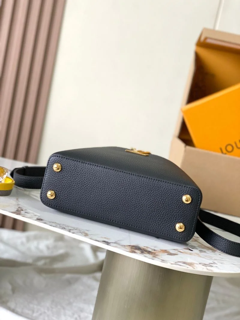 WaterResistant Louis Vuitton Capucines BB Bags 39776