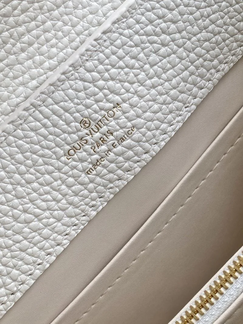 Louis Vuitton Capucines BB Bags WellDesigned 39774