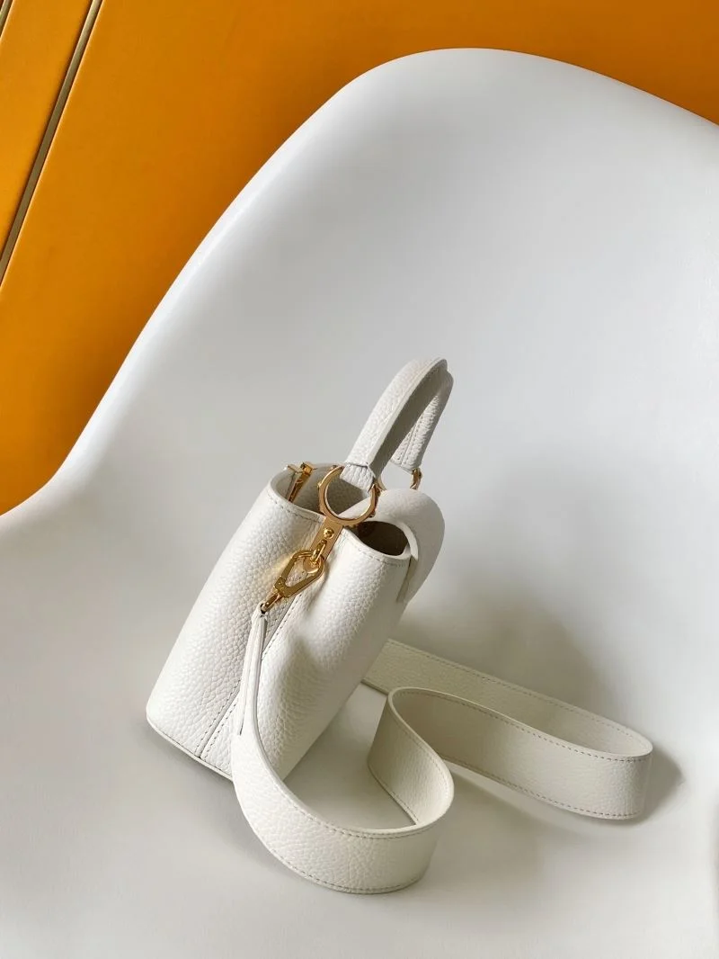 Louis Vuitton Capucines BB Bags Seasonal 39773