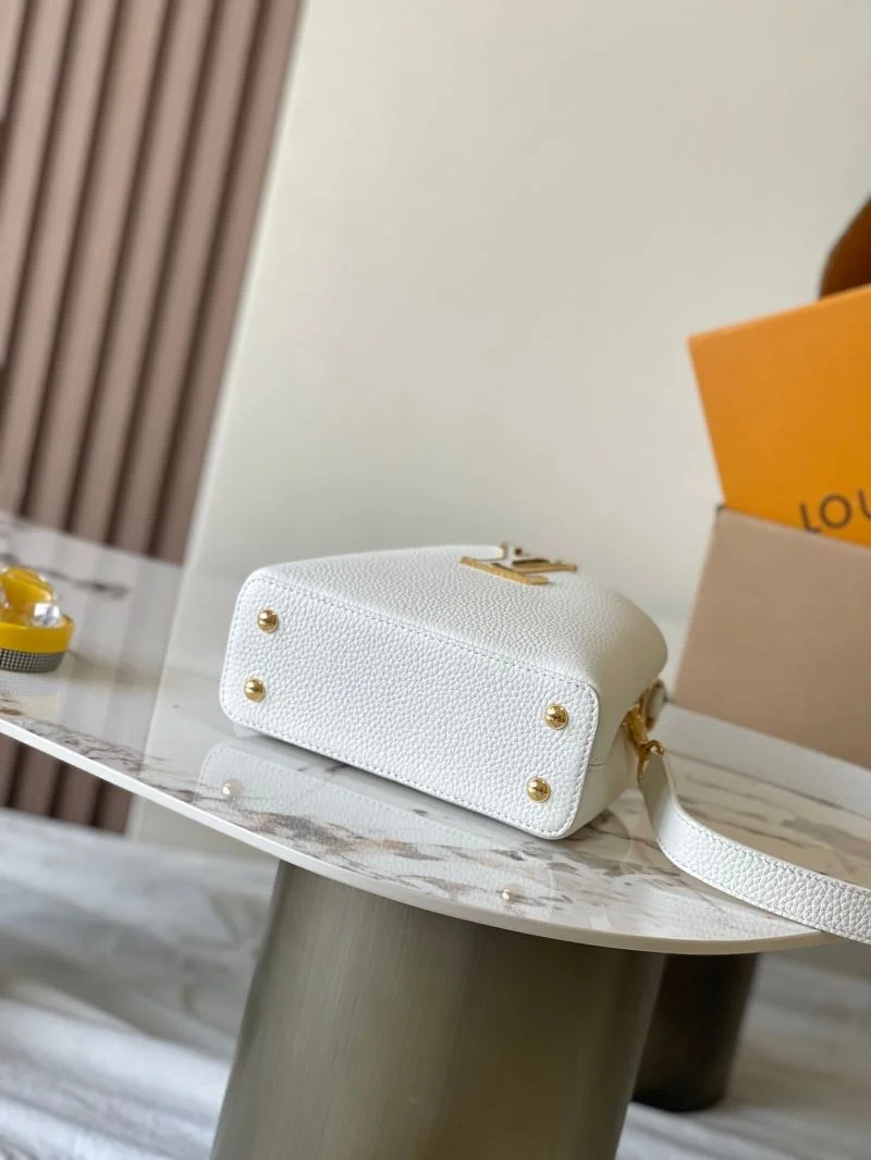 Louis Vuitton Capucines BB Bags Durable 39284