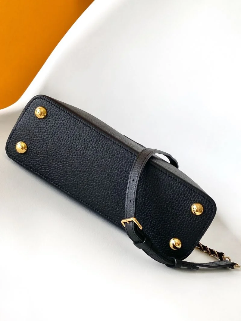 OnTrend Louis Vuitton Capucines BB Bags 39013