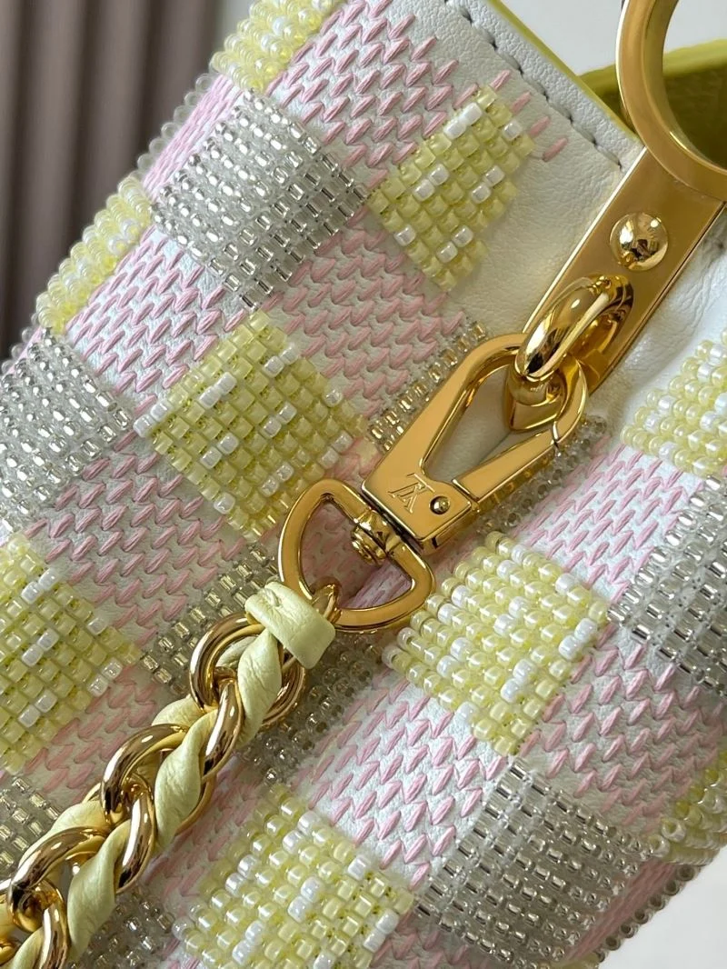Louis Vuitton Capucines BB Bags Contemporary 39032